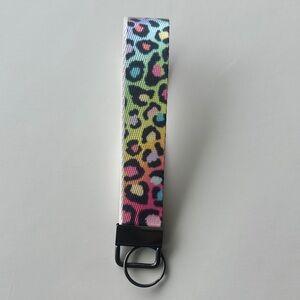 🆕 Colorful Leopard Print Keychain